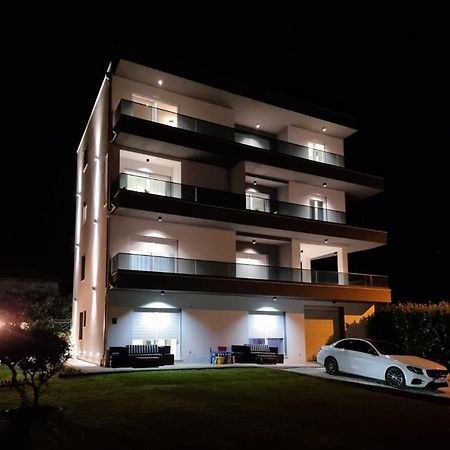 Apartments Taratta 1 Trogir Bagian luar foto
