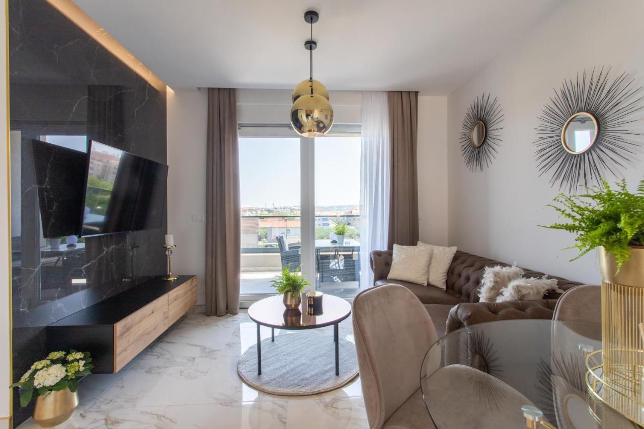 Apartments Taratta 1 Trogir Bagian luar foto