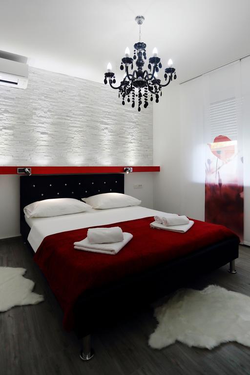 Apartments Taratta 1 Trogir Ruang foto